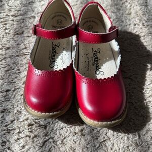 FootMates Scarlet Mary Jane Dress Shoes